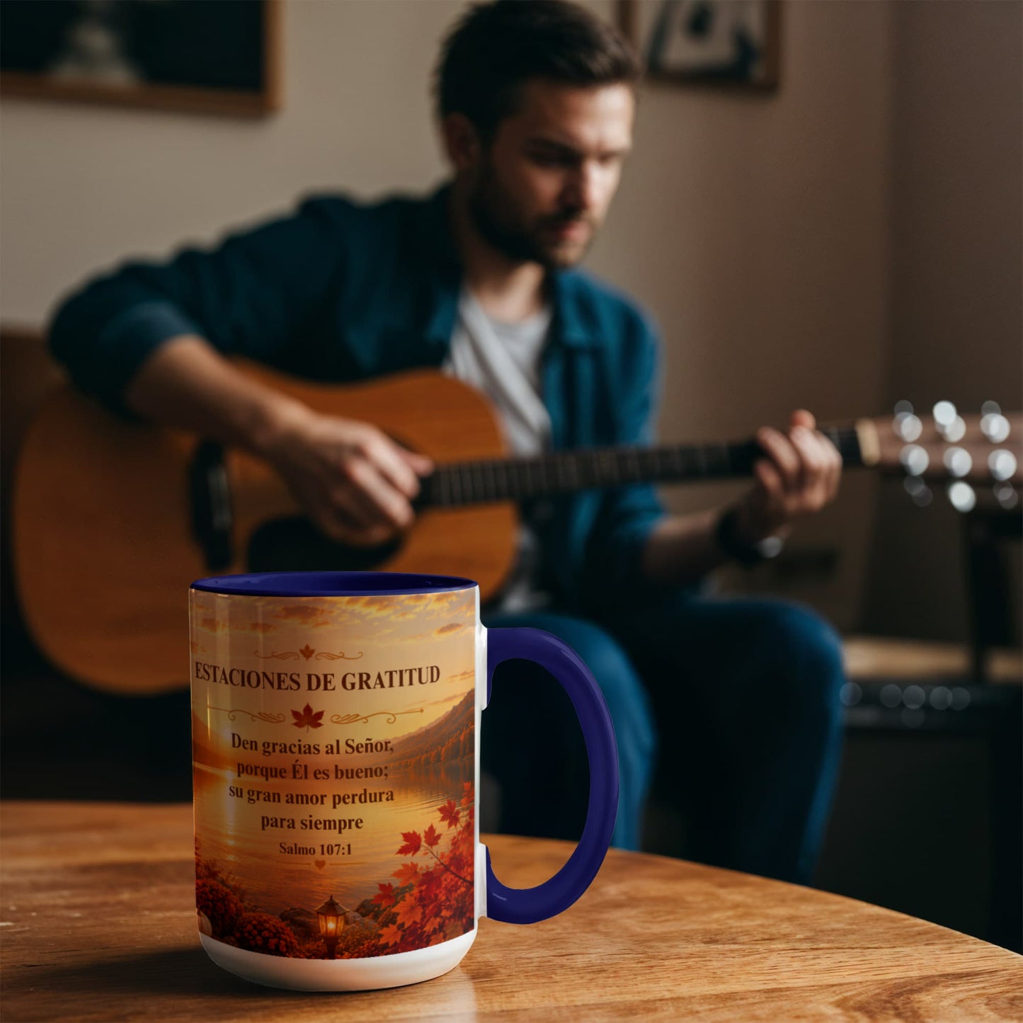 Estaciones de Gratitud | Taza Cristiana con Acento de Color | Salmo 107:1