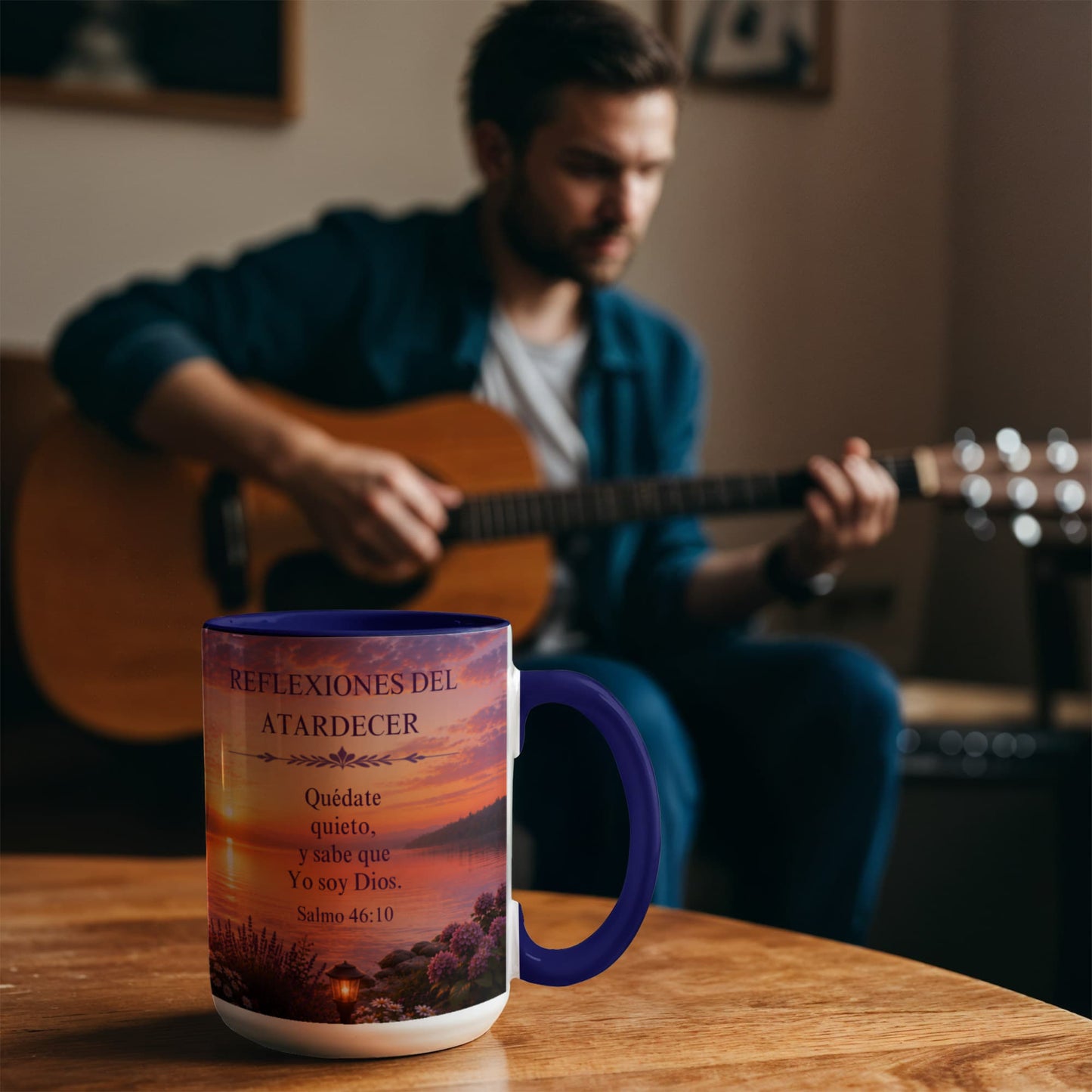 Reflexiones del Atardecer | Taza Cristiana con Acento de Color | Salmo 46:10